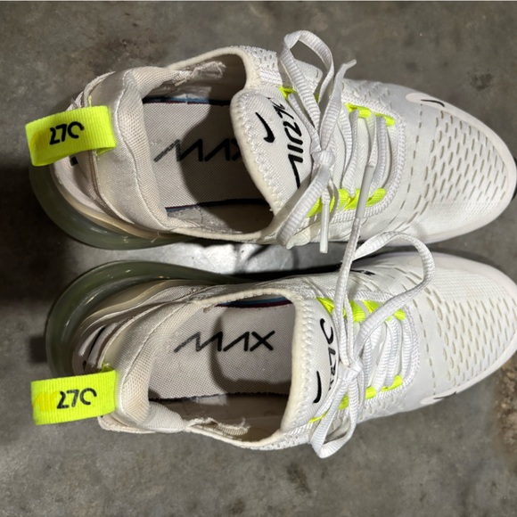 Nike Women’s White and Neon Green Air Max 270 - Picture 2 of 7